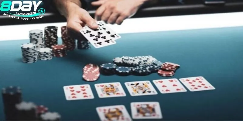 Liêng 8DAY – Trải nghiệm cá cược đỉnh cao trên nền tảng trực tuyến 3 Giao diện đẹp mắt dễ dàng tìm hiểu những thông tin cơ bản nhất.